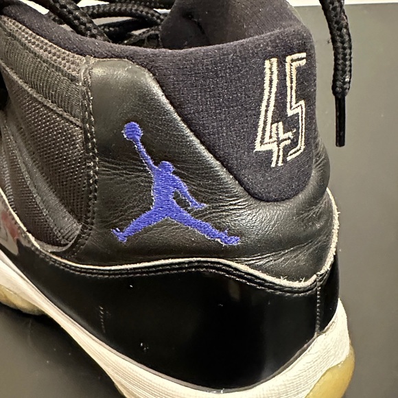 Air Jordan XI Space Jam Retro 2016 Men’s size 10 - Picture 7 of 13